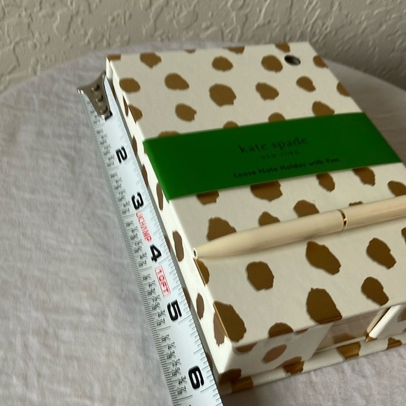 Kate Spade: Gold & White Note Holder with Pen - Picture 16 of 16